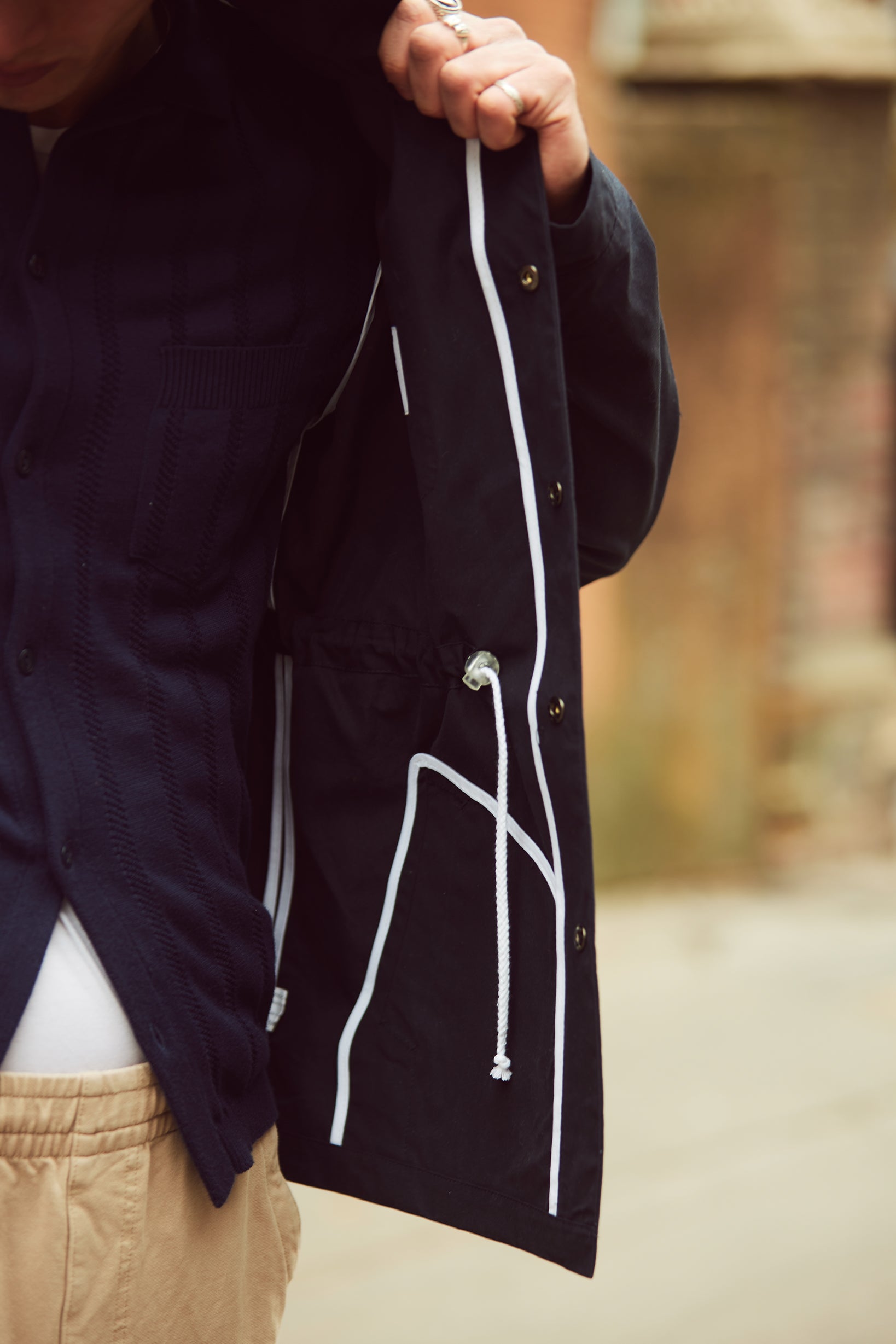 'All Year' Waxed Cotton Short Trench | Navy